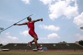 2026世界杯-银白风暴席卷北岸花园，东契奇二十赛季封神一战，TL球迷深夜沸腾